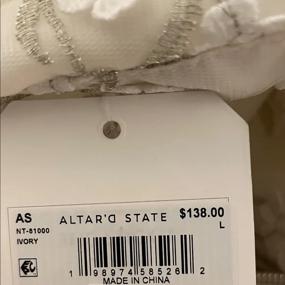 Amira Floral Puffer Jacket - Picture 5 of 8